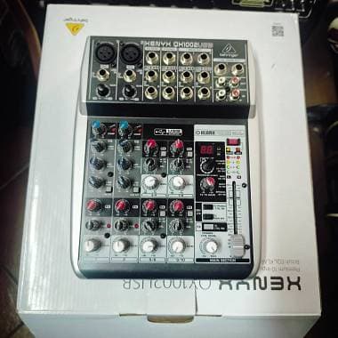 Behringer Xenyx QX1002 USB