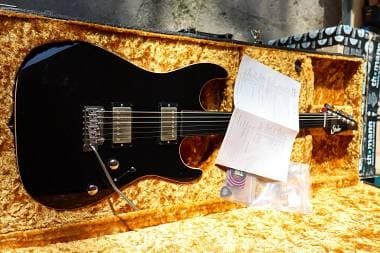 Suhr Guitars Suhr PETE THORN BLACK