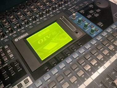 Yamaha MIXER 01v96. condizioni perfette
