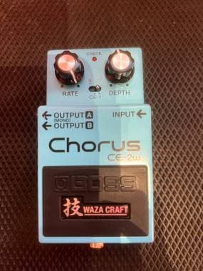 Boss Chorus CE-2w