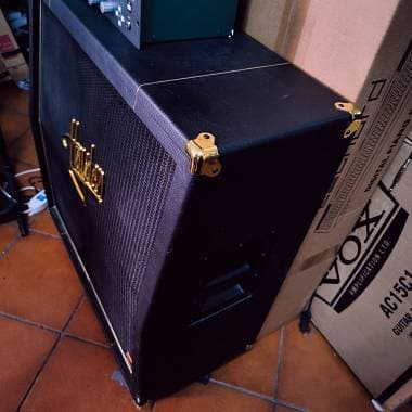 Hayden Amplifiers 412A Guitar Cabinet 4x12 300W (Made in UK)-VUOTA