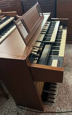 Hammond T200