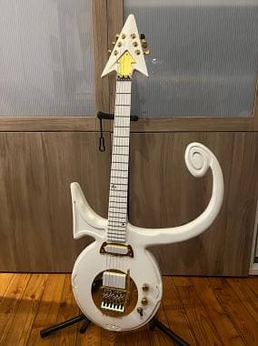 Love Symbol Guitar replica Prince