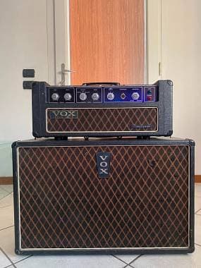 Vox Conqueror 2-Channel 30-Watt 2x12 Piggyback Guitar Amp 1967 - 1969 - Black