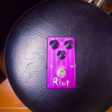 Suhr Guitars RIOT