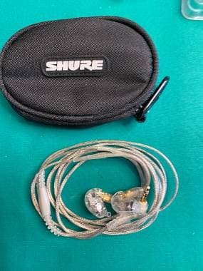 Shure SE 215 In Ear