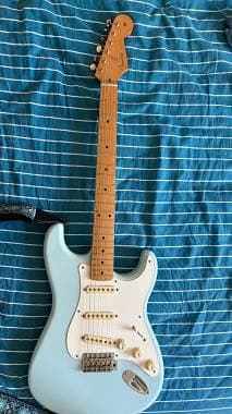Fender Stratocaster vintera 50s Daphne Blue