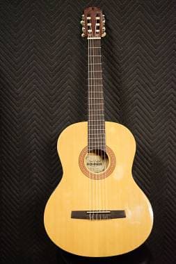 Chitarra classica HOHNER