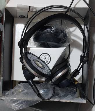 AKG K171 Mkii
