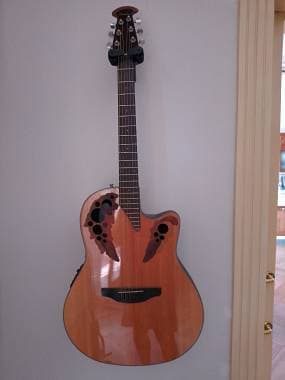Ovation Celebrity CE 44-4-6