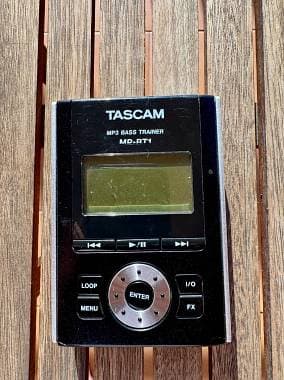 Tascam MP-BT1 MP3 Bass Trainer