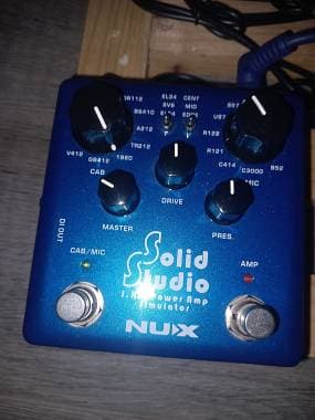 NUX Solid studio