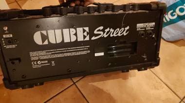 Roland cube street in buone condizioni