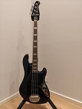 Lakland Skyline Darryl Jones Signature