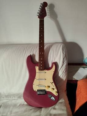 Fender AMERICAN STANDARD STRATOCASTER BURGUNDY MIST 1995 MATCHING HEADSTOCK