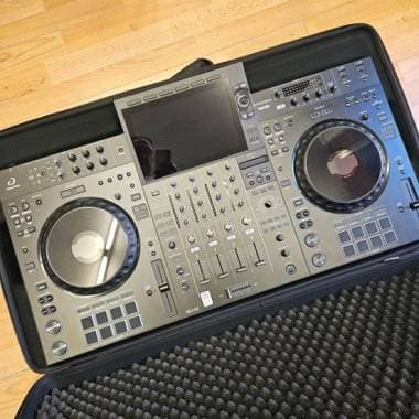 Pioneer DJ & AlphaTheta XDJ - AZ (usata + bag + decksaver)