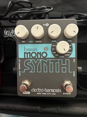 Electro Harmonix MONO SINTH