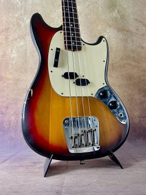 Fender Mustang 3 tone sunburst - Anno 1974