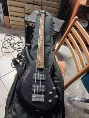 Basso Elettrico 4 Corde Jinrose Black Sparkle + Custodia