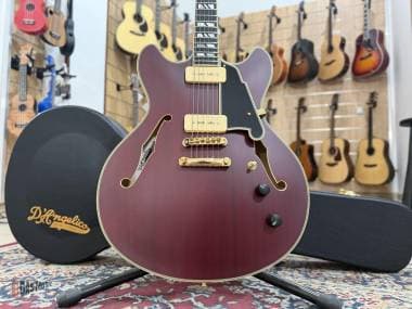 D'Angelico Deluxe DC Satin Trans Wine