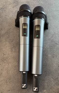 VENDESI COPPIA MICROFONI WIRELESS