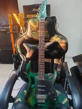 Ibanez JEM BSB STEVE VAI 1997