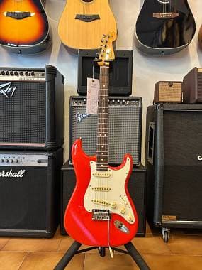 Fender Stratocaster Player 2