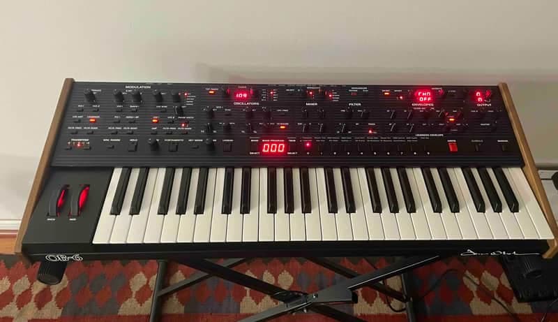 Sequential OB-6 49-Key 6-Voice Polyphonic Synthesizer 2018 - Present - Black with Wood Sides