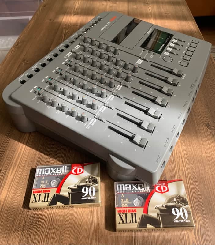 Fostex X-77 1990s - Gray