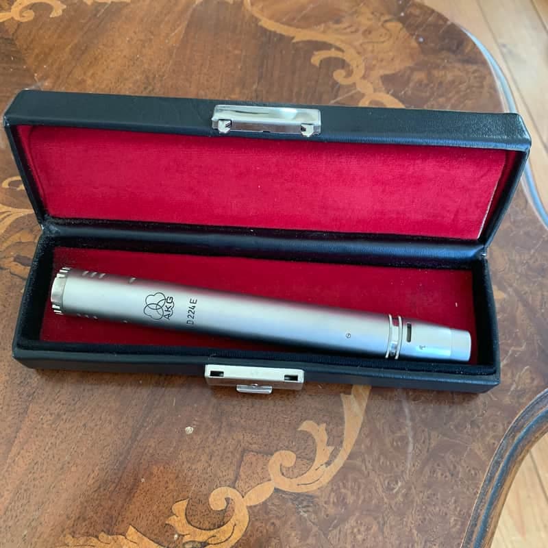 AKG D224E Vintage Microphone with Neumann box - 1970'S
