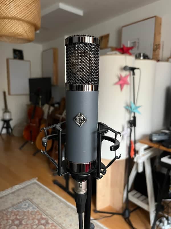 Telefunken TF51 Large Diaphragm Multipattern Tube Condenser Microphone 2019 - Gray