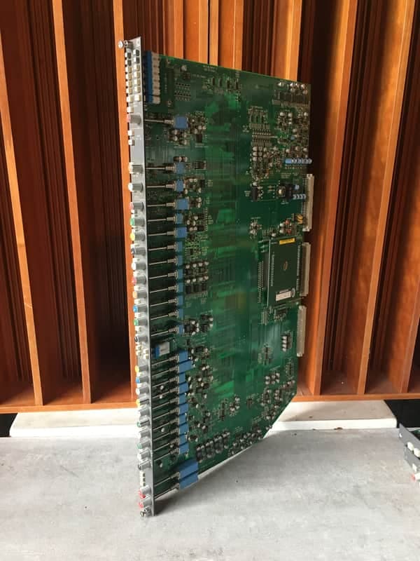 Calrec Q2 Q series Mixing console channel strip (preamp, EQ, Compressor) S2