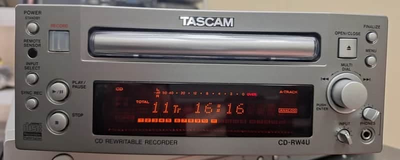 TASCAM CD-RW4U CD Rewritable Recorder