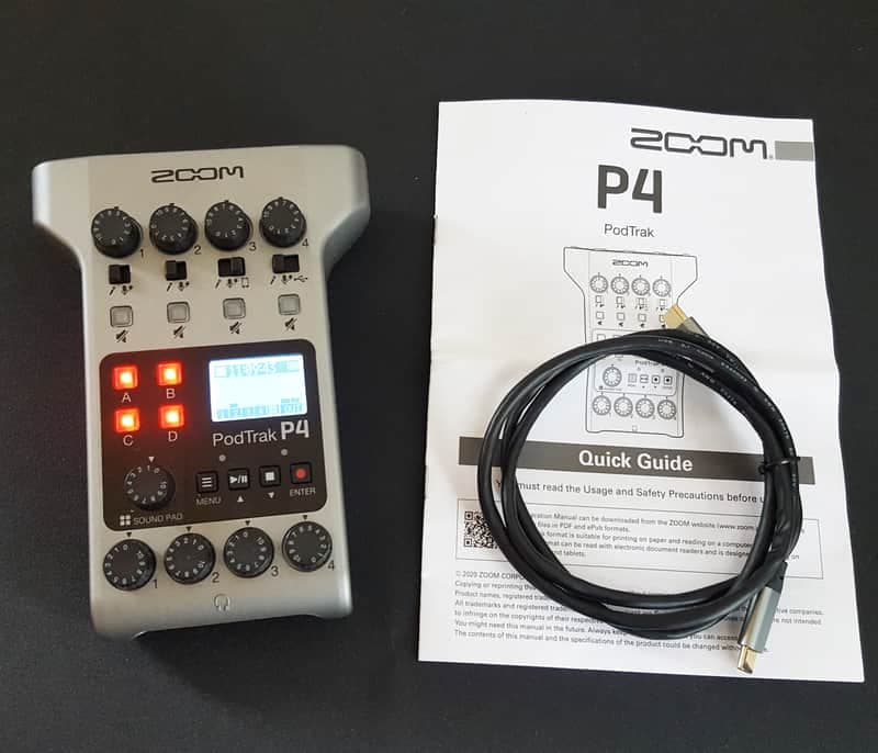 Zoom PodTrak P4 Multitrack Recorder w/SD Card - Gray