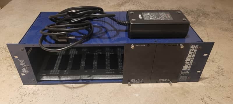 Radial Workhorse Powerhouse 10-Slot Powered 500 Series Rack