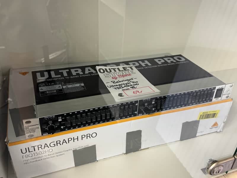 Behringer Ultragraph Pro FBQ1502HD 15-Band Graphic Equalizer