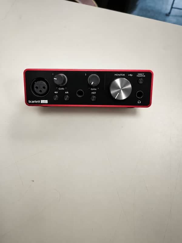 Focusrite Scarlett Solo 3rd Gen USB Audio Interface 2019 - Present - Red / Black