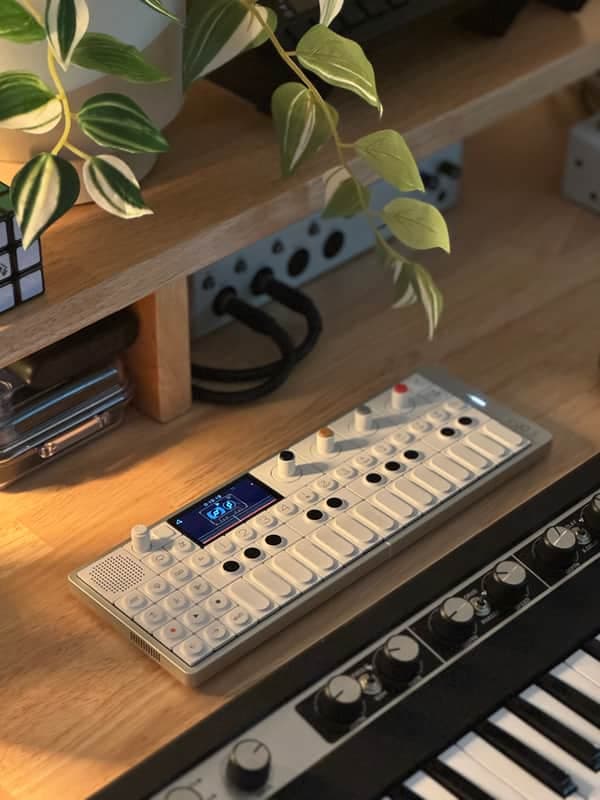Teenage Engineering OP-1 Field Portable Synthesizer Workstation 2022 - Present - White