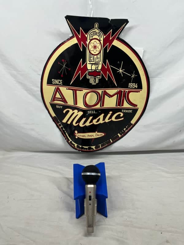 AKG Maestro DM700 Vintage Dynamic Cardioid Microphone