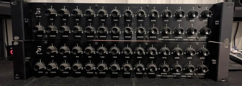 (pair) White 4320 27-band Passive EQs incl covers
