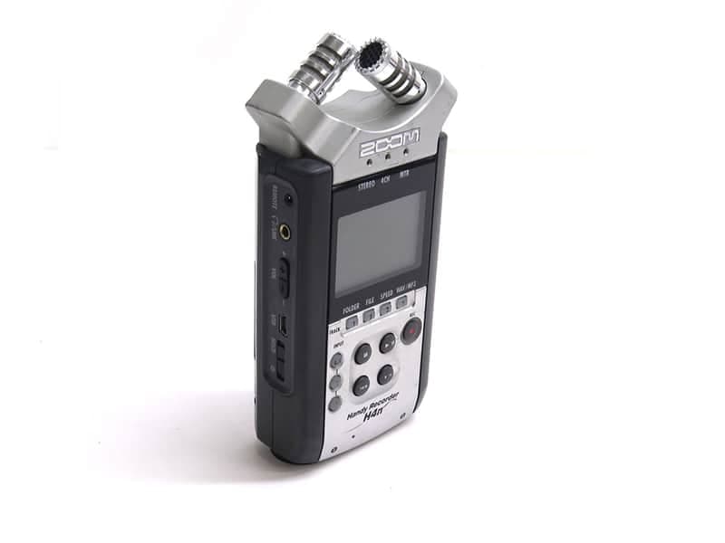 Zoom H4n 4-channel handy audio recorder XLR / TRS internal X/Y microphone SDHC