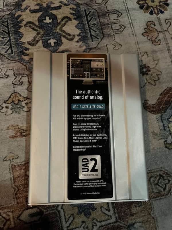 Universal Audio UAD-2 Satellite QUAD Core Firewire DSP Accelerator 2012 - Present - Silver
