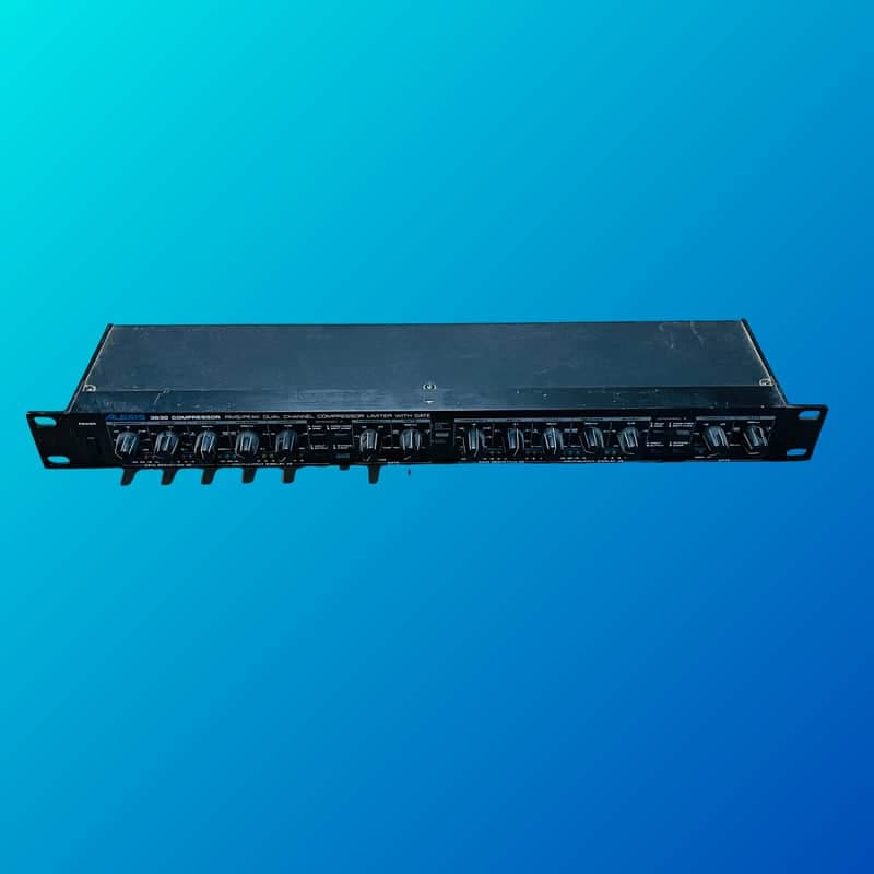 Alesis 3630 Dual-Channel Compressor / Limiter with Gate