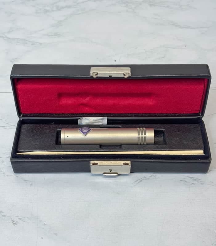 Neumann KM 84 Small Diaphragm Cardioid Condenser Microphone