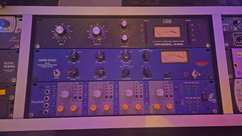 Focusrite ISA 428 MKII 4-Channel Microphone Preamp
