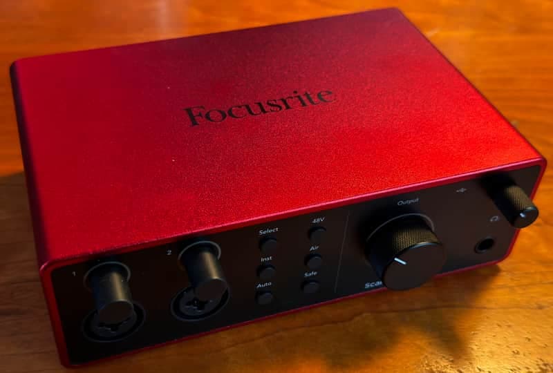 Focusrite Scarlett 4i4 - 4th Gen USB (Open Box)