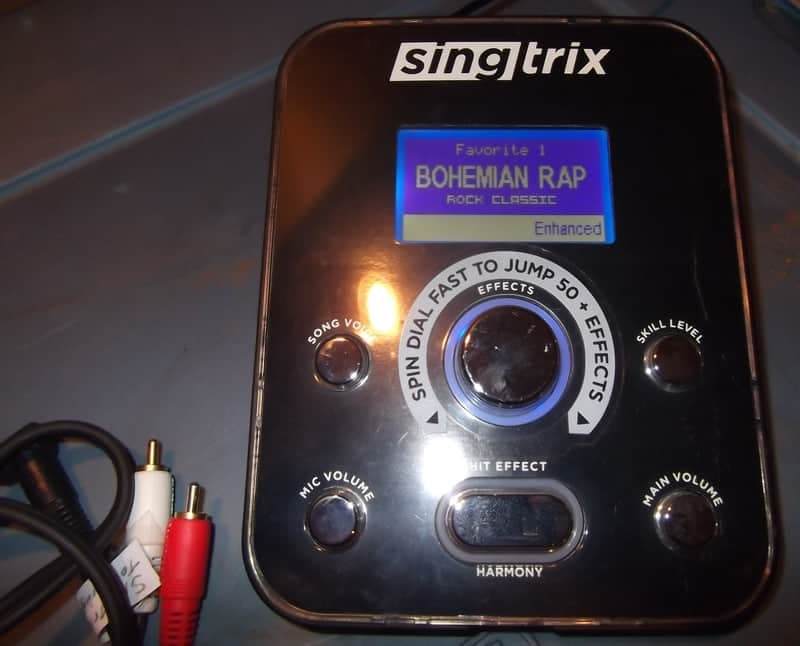 Singtrix Over 300 Karaoke Effects Module W/ Two 1/4" Inputs & USB Jack