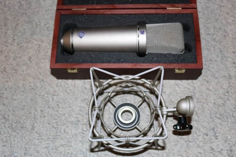Neumann U 87 Ai Studio Set - Beautiful Condition - No Tariffs