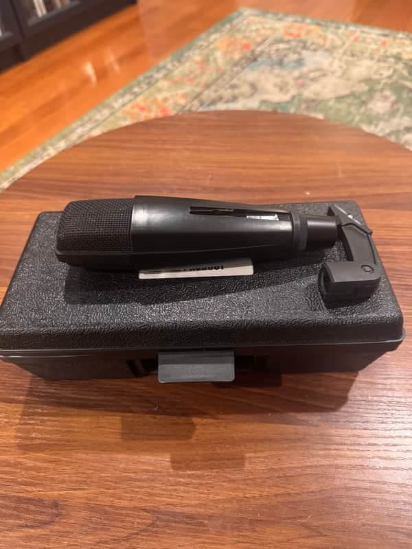 Sennheiser MD 421 II Cardioid Dynamic Microphone 2002 - Present - Black