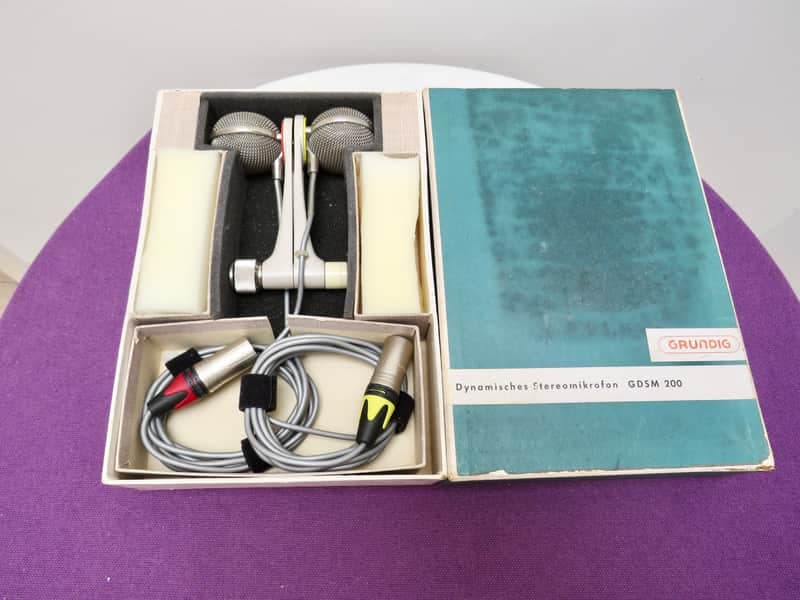 Grundig GDSM Grundig GDSM 20 Stereo Dynamic Microphone 1960s - White